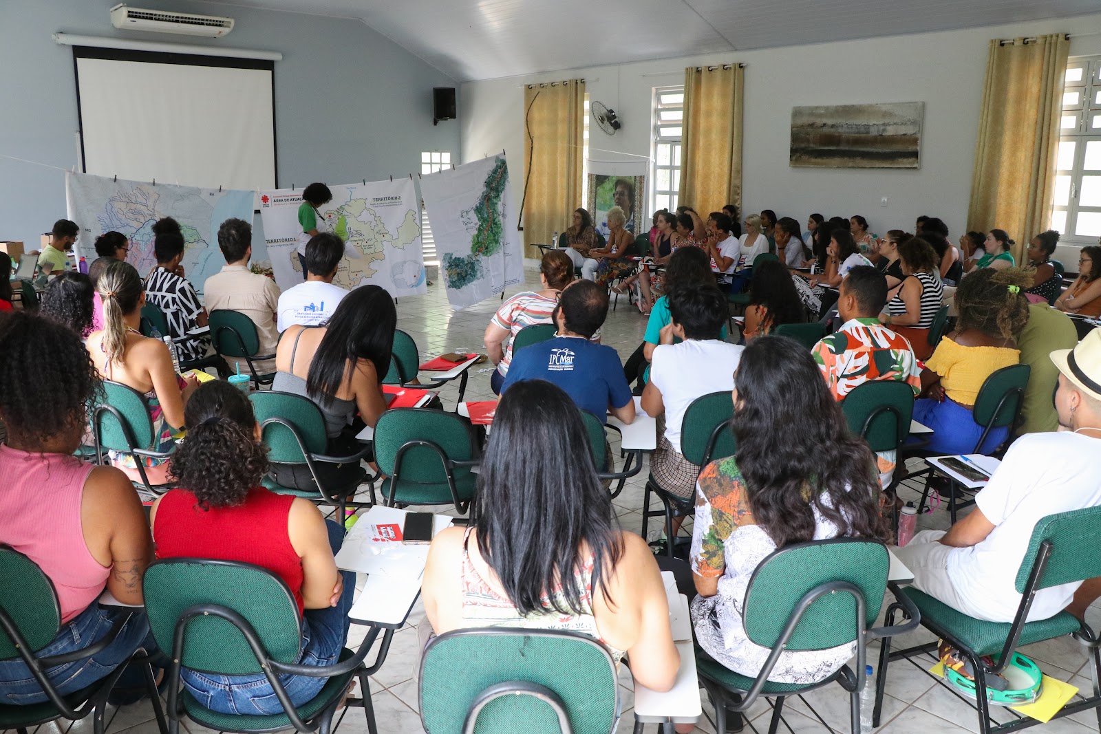 Formação da equipe da Assessoria Técnica Independente (ATI) da Cáritas Diocesana de Itabira que irá atender os atingidos e atingidas pela barragem de Fundão nos territórios 01 e 02.
